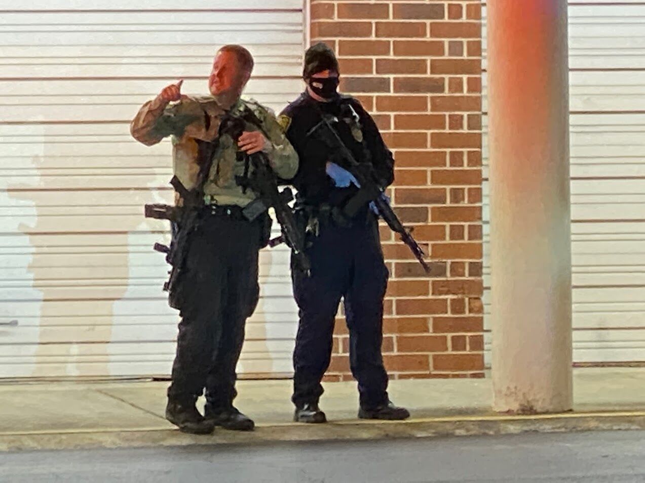 shooting_police3
